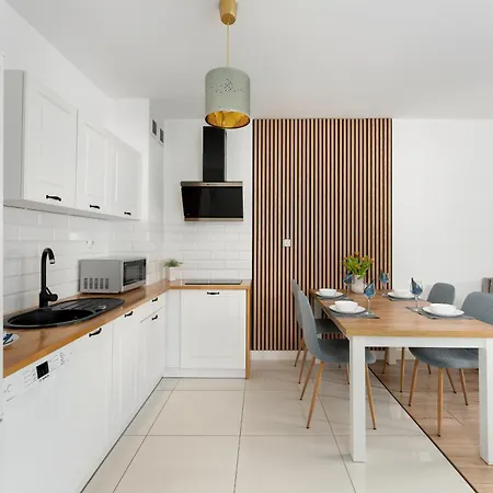 Przytulne Z Balkonem W Centrum Blisko Plazy By Renters *