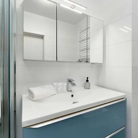 Przytulne Z Balkonem W Centrum Blisko Plazy By Renters * Kołobrzeg